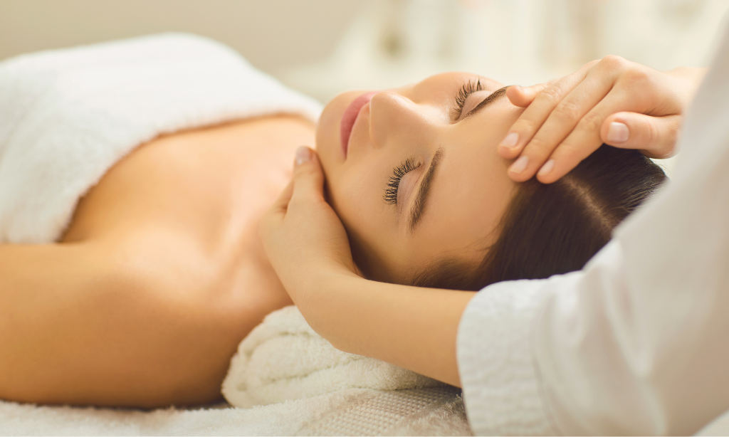 Phụ Nữ Hiện Đại & Hành Trình Khám Phá Năng Lượng Gốc - Bí Quyết Khơi Dậy Sự Quyến Rũ Vốn Có